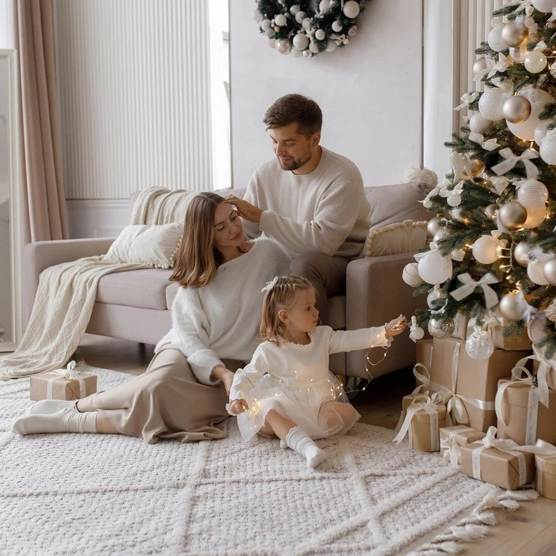 Новогодние фотосессии с детьми в фотостудии "Daily Studio"
