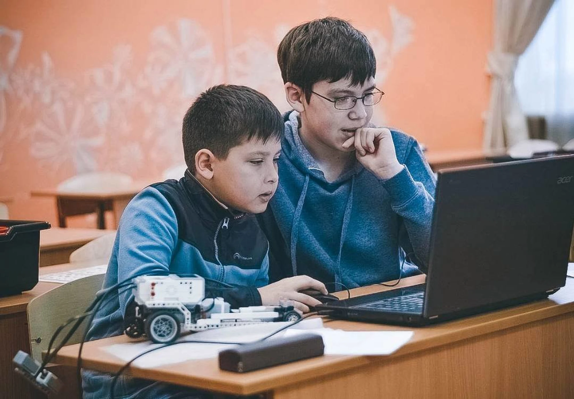 Робототехника для детей академия Роботов (Дополнительное образование )