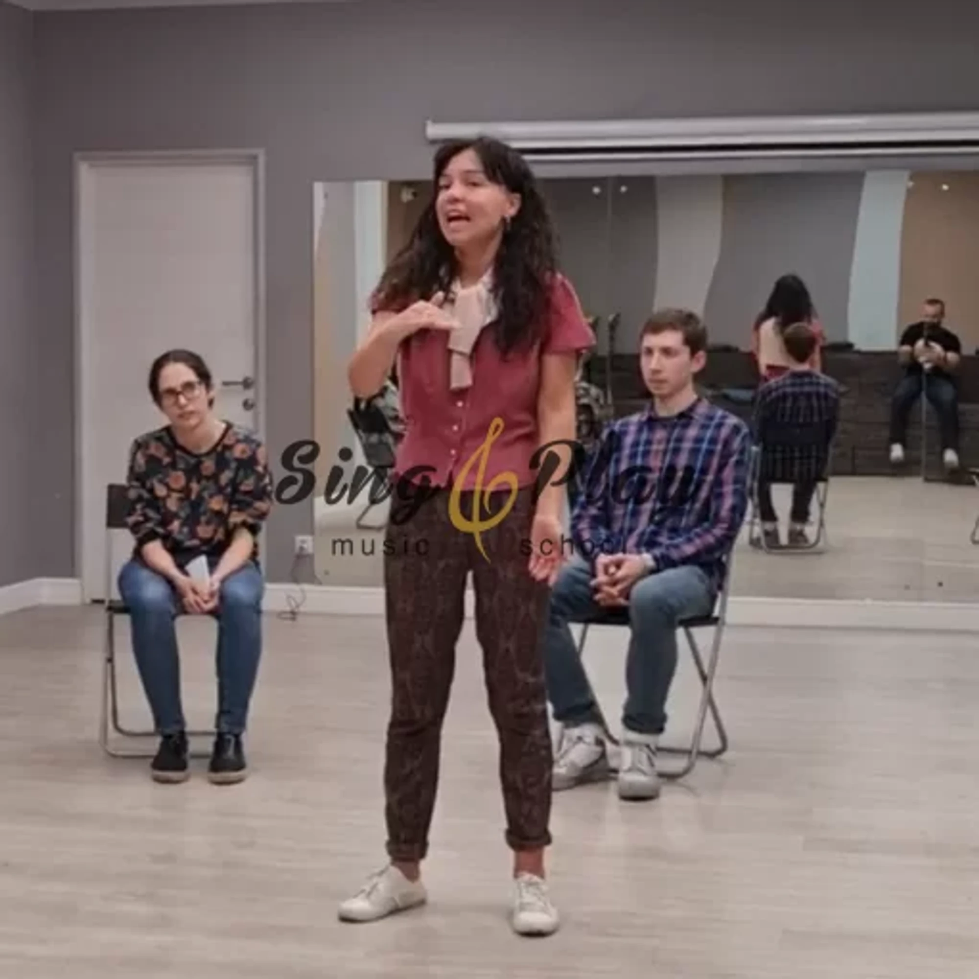 Школа Sing&Play, музыкальные курсы для взрослых и детей