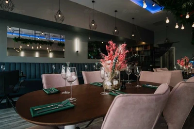 Guests in the city (Ресторан )