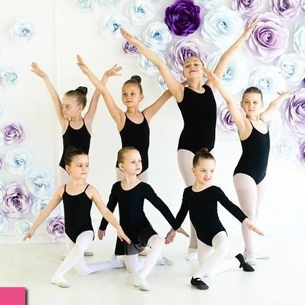 Детская школа балета "Lil Ballerine" для детей с 2-14 лет (мкрн Академический)