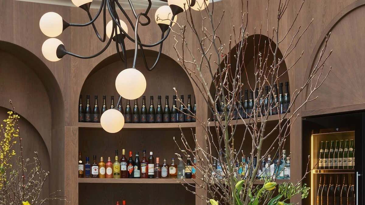 "Joli Grand Bistrot", ресторан и пекарня в Особняке Мясникова