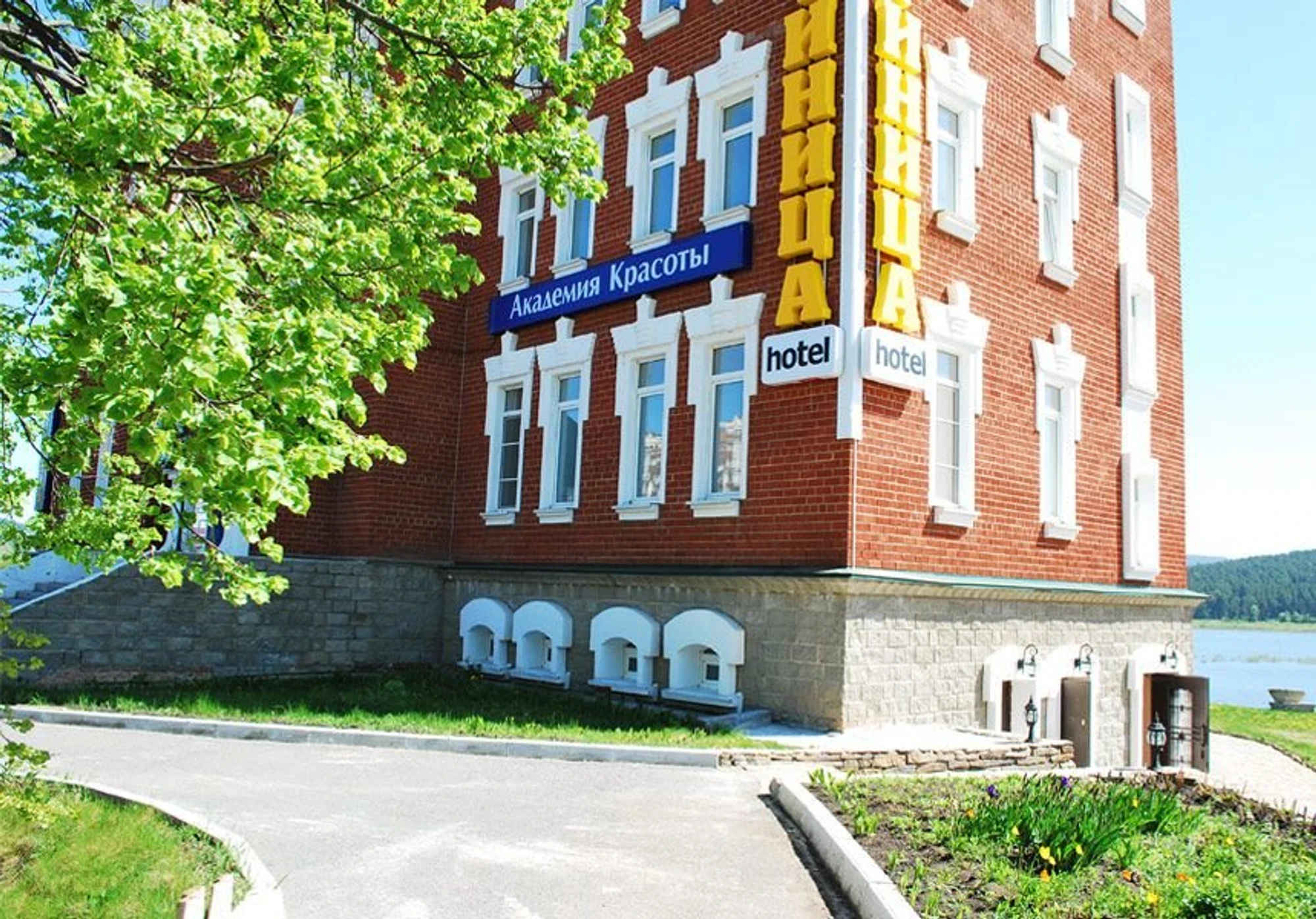 Никольский (Гостиница)