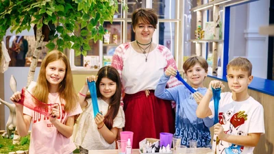 "Маша и Медведь", интерактивный парк для детей в фуд-молле "Vokzal 1853"