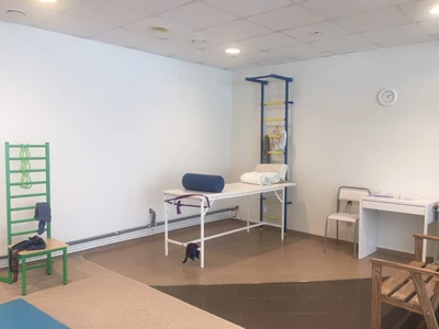 Кия (Медцентр, клиника )