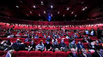 "Каро 11", киноцентр "Октябрь", главная премьерная площадка страны