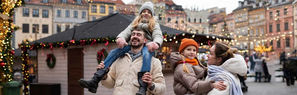 Новый год в Санкт-Петербурге: 5 идей, куда сходить на праздники всей семьей