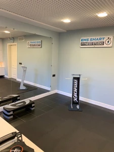 Фитнес студия EMS тренировок (Фитнес-клуб )