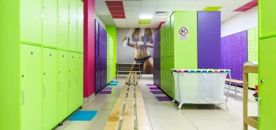 "Les Fitness", круглосуточный фитнес-центр с программами для беременных