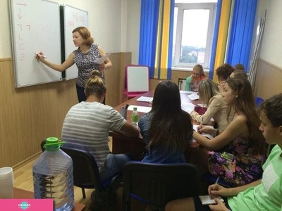 Prosper, "Проспер", образовательный центр, английский для малышей, курсы иностранных языков, подготовка к ЕГЭ во Фрунзенском районе, Владивосток 