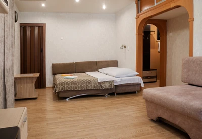 Уютная Квартира (Гостиница)