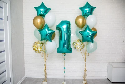 Фонтаны из шаров с цифрой