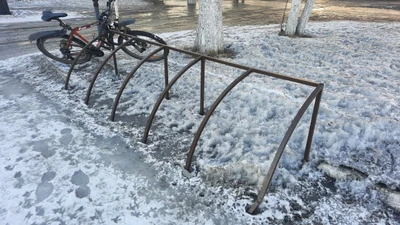 Велопарковка (Велопарковка)