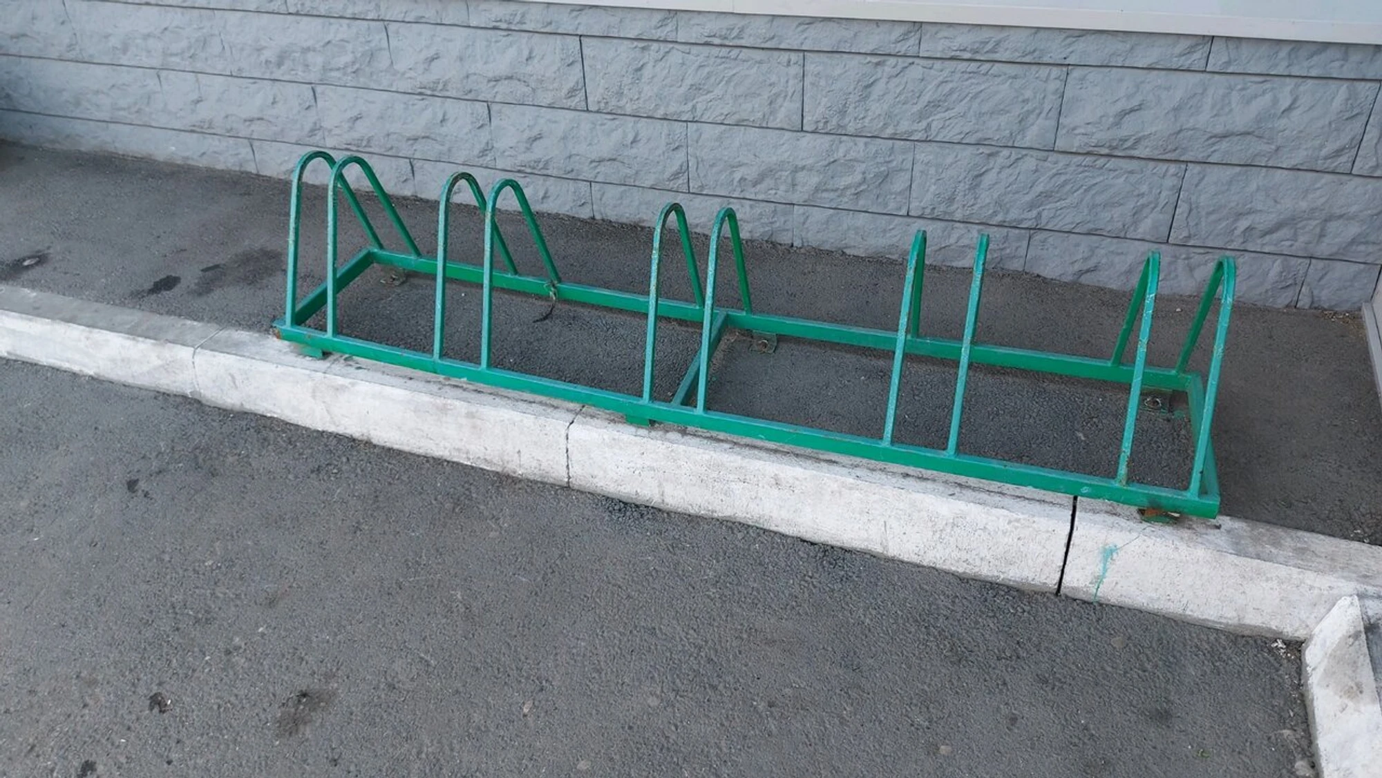 Велопарковка (Велопарковка)