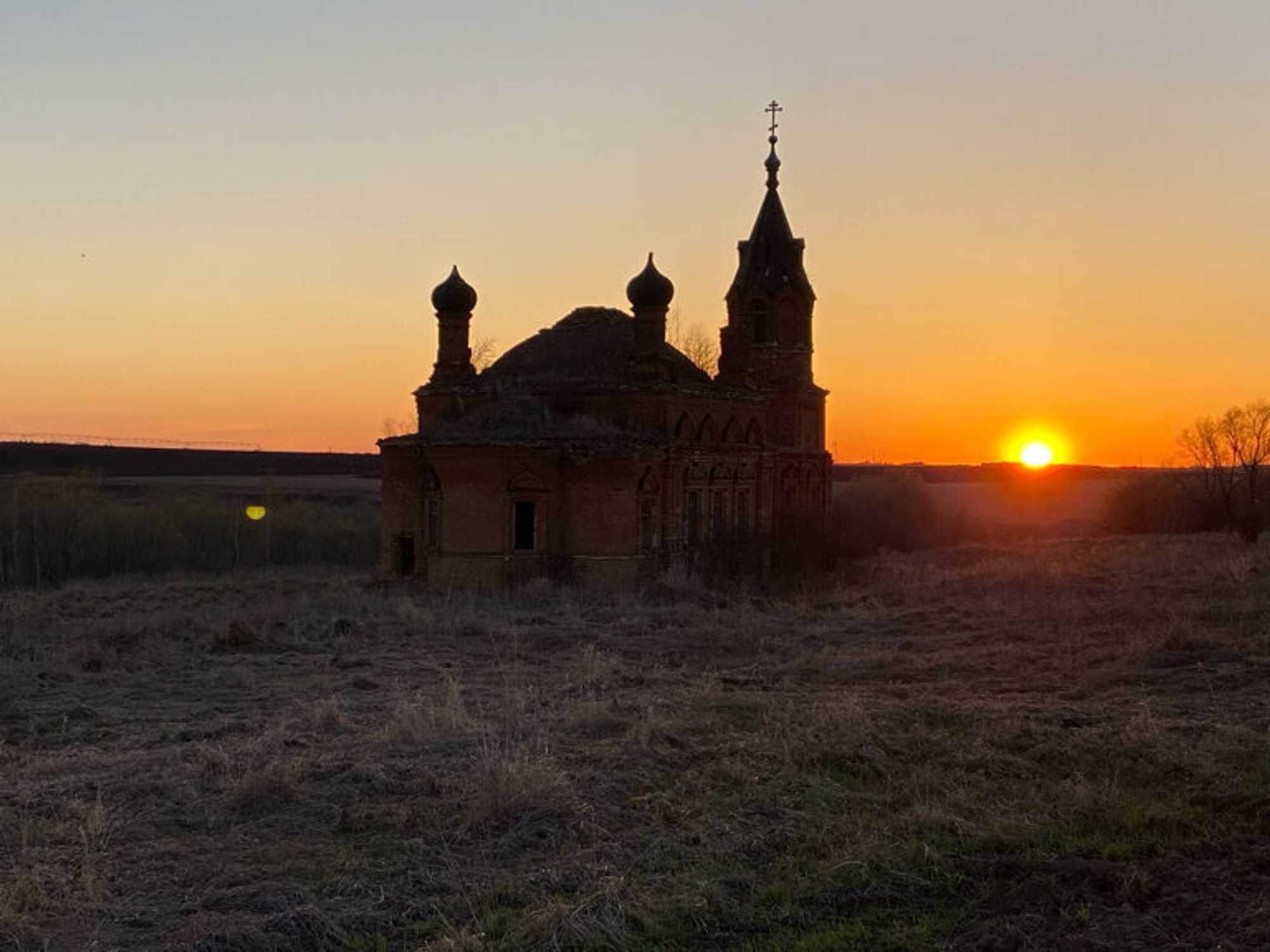 Церковь Троицы Живоначальной в Тоузакове (Православный храм)