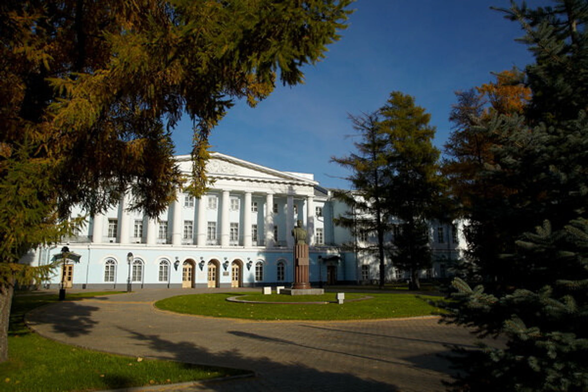 Центральный Дом Российской Армии (Культурный центр )