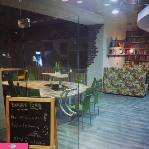 Bre@d Bay, Bread Bay, кафе-бар на Карла Маркса, Новосибирск 