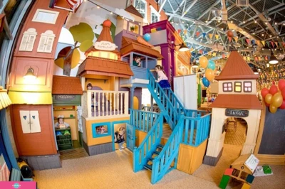 "Двор Помидор", семейный ресторан восточной кухни в ТРК "Радуга", СПб 