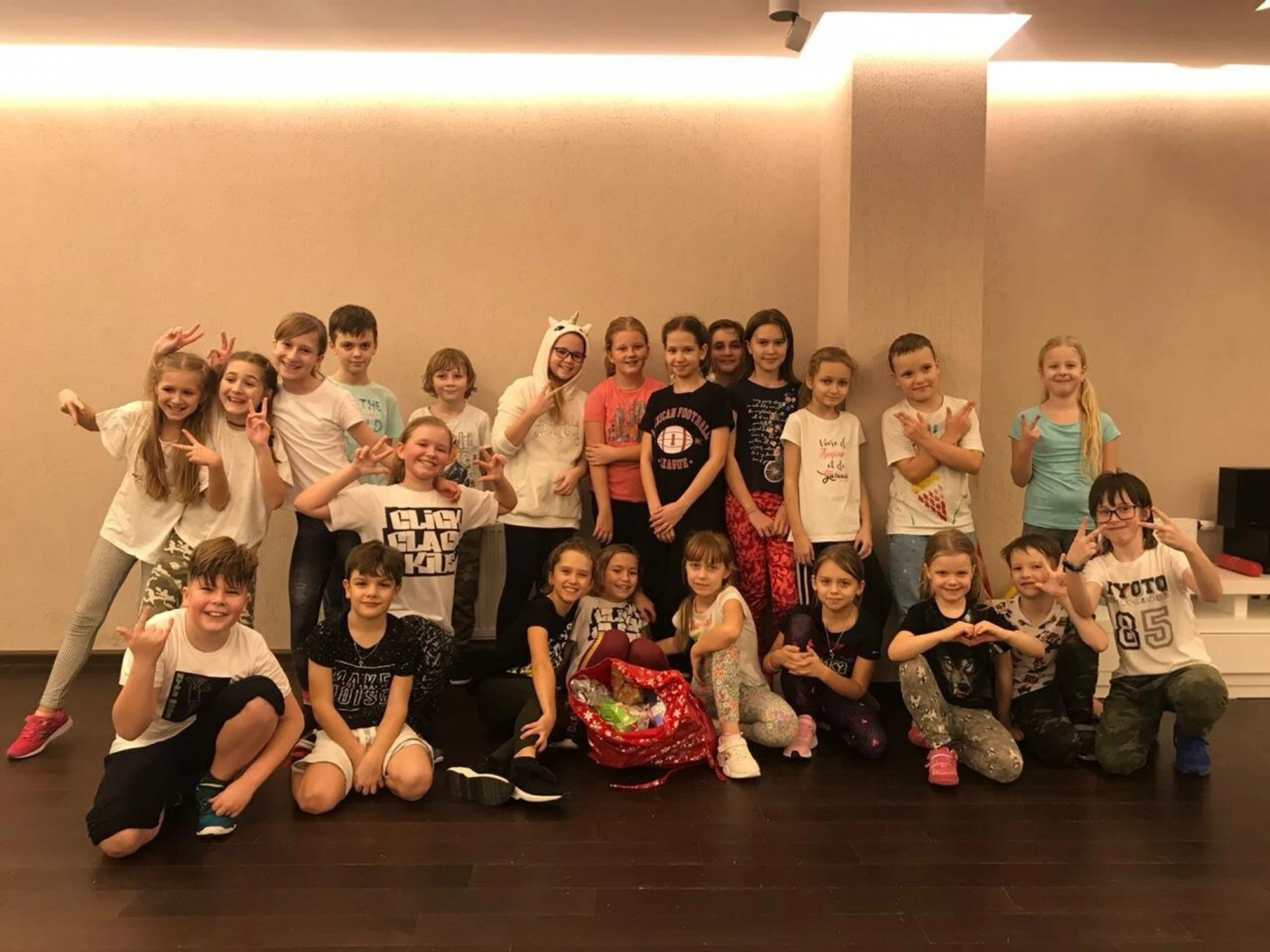 A&a Dance Studio (Школа танцев )