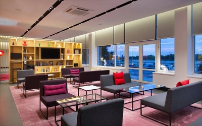 "AZIMUT"  (Гостиница)