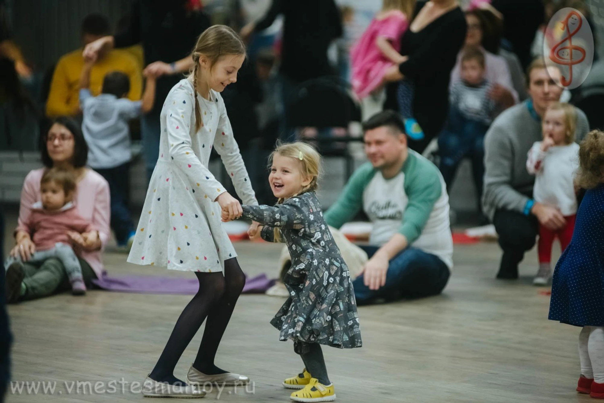 Латиноамериканская музыка с дуэтом El Sur для детей 0+ с родителями