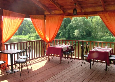 Особнякъ (Ресторан )