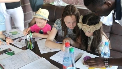 English Boom на Юрия Гагарина, курсы английского для детей от 4 лет и взрослых