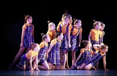 Контрасты, Эстрадно-хореографический коллектив