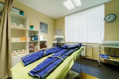 Студия коррекции тела Figura-s (Массажный салон )