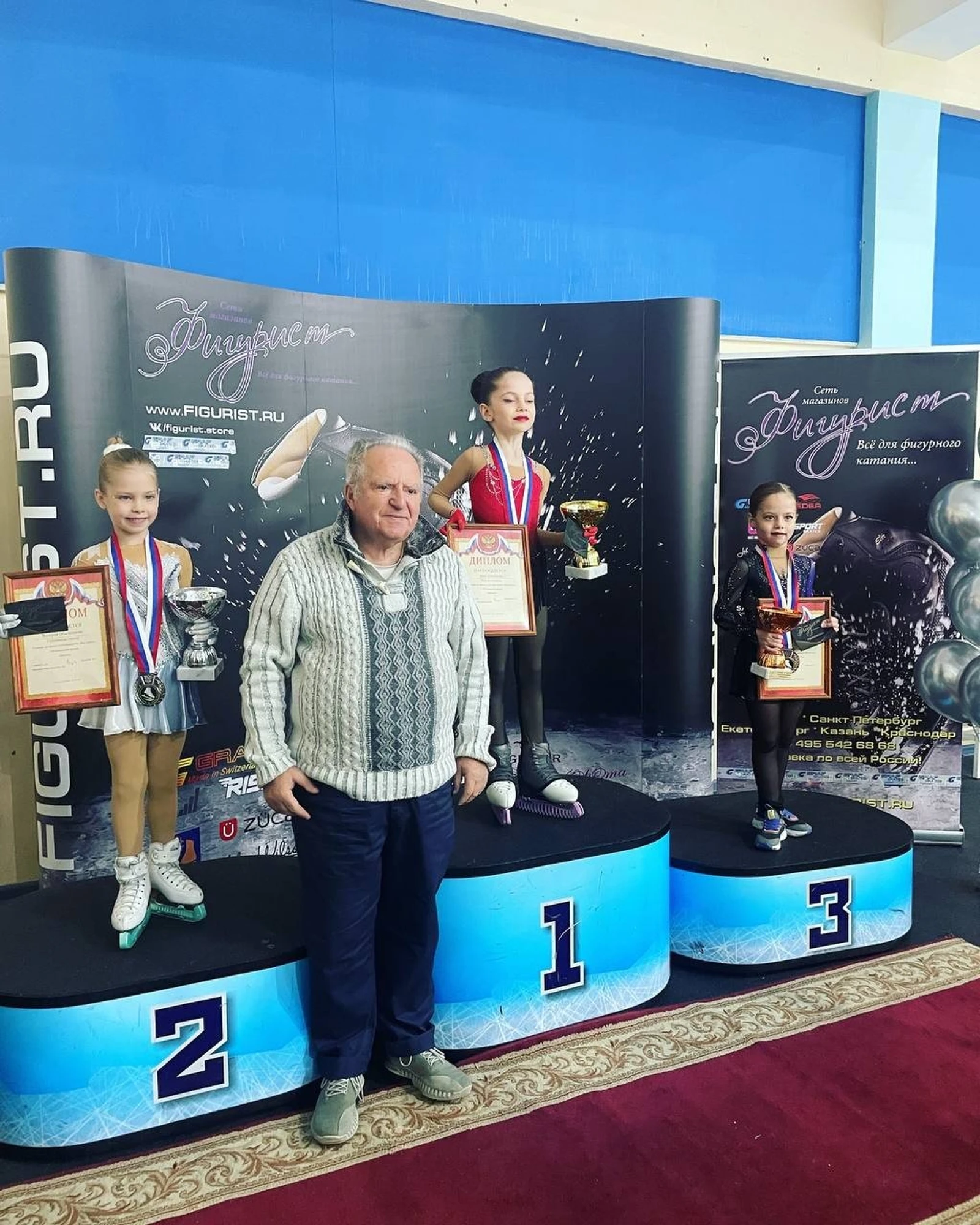 Бесплатное пробное занятие в школе фигурного катания "Mitino Ice Stars"