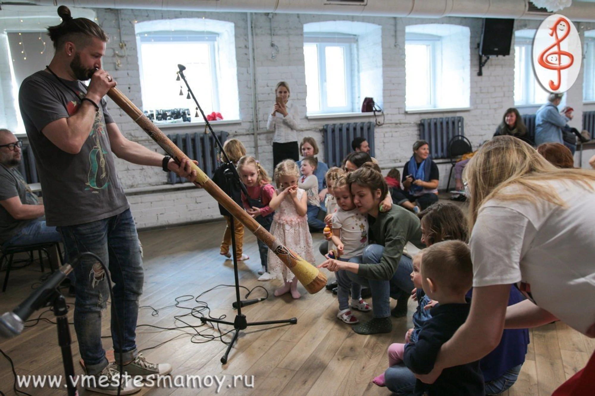 "Этномузыкальное путешествие" (необычные инструменты со всего света)