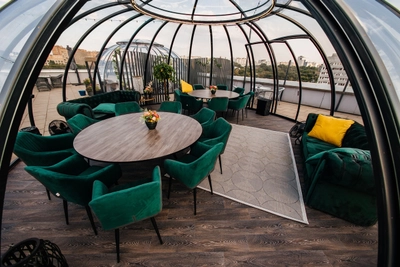 Час в подарок при аренде иглу на 4 часа в ресторане "Igloobar"