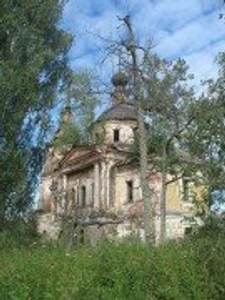 Церковь Троицы Живоначальной в Олифино (Православный храм)
