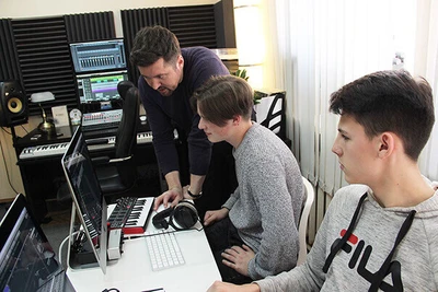 KonovalovMusic, школа музыкального продакшна