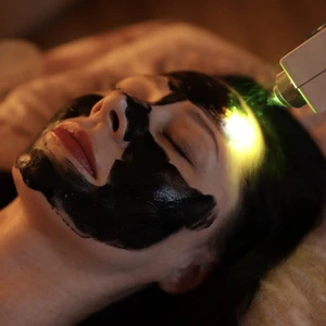 КАРБОНОВЫЙ ПИЛИНГ 1-ый сеанс (30')