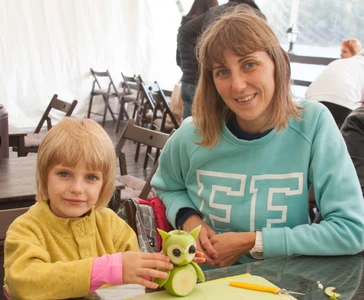 "Фруктовый букет", выездной мастер-класс на праздник от "Art-Carving Studio"