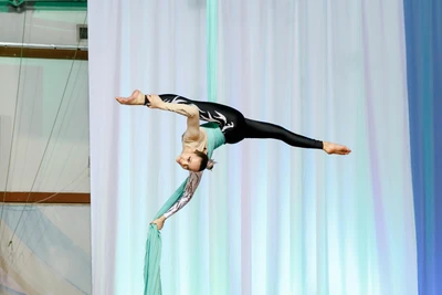 Гравитация (Спортивная школа)