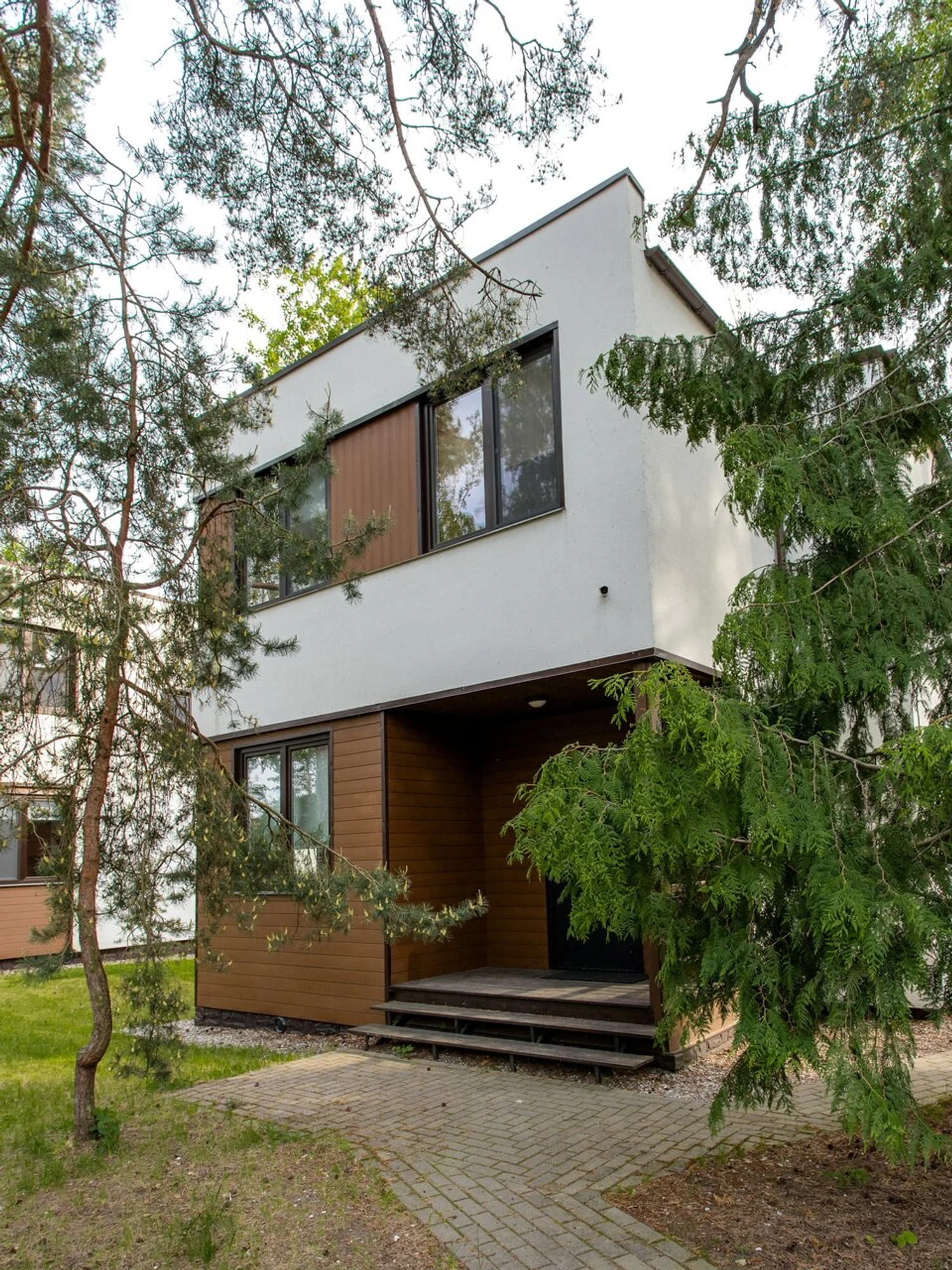 Дорф Виллас (Гостиница)
