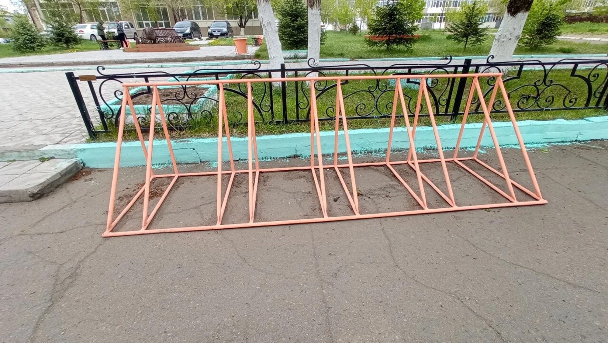 Велопарковка (Велопарковка)
