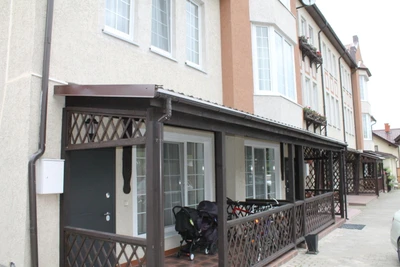 У архитектора (Гостиница)