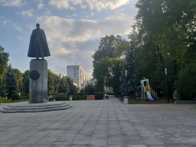 сквер имени Нестерова (Сквер )