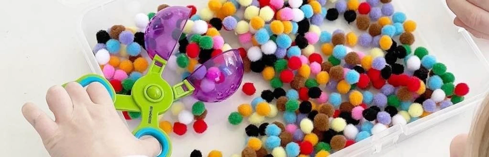 Весенняя сенсорная коробочка для детей 3+