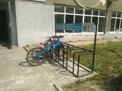 Велопарковка (Велопарковка)