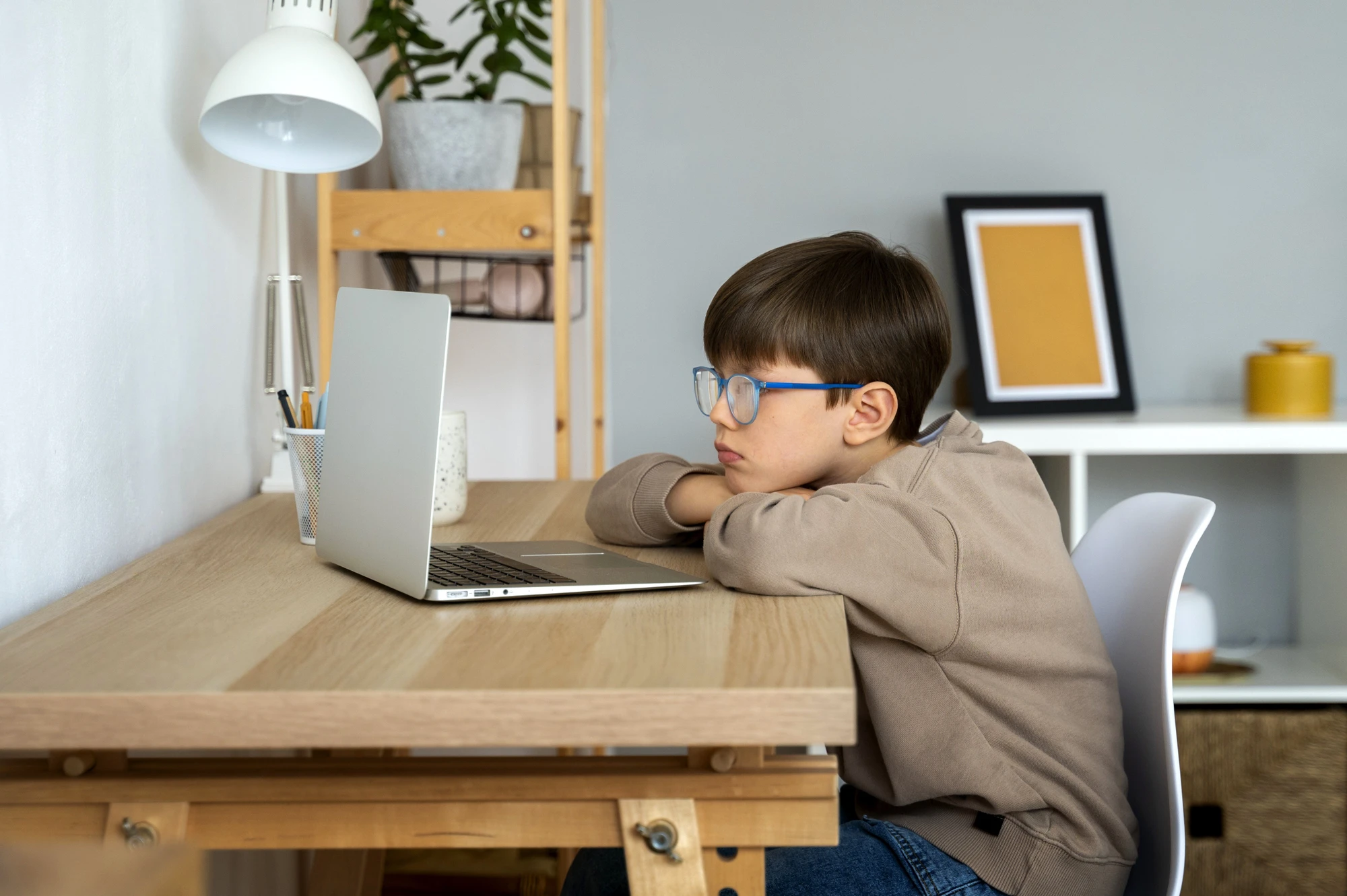 Baysic - родительский контроль и геолокация