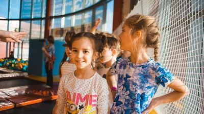 Детский фитнес в батутном центре "Skylife"