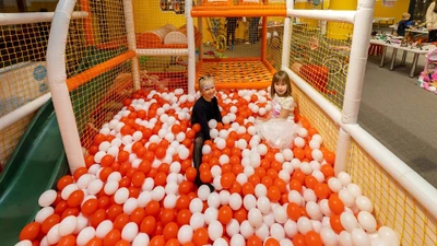 "Вечеринка века", пакет для дня рождения в игровой комнате "Trend Toys"