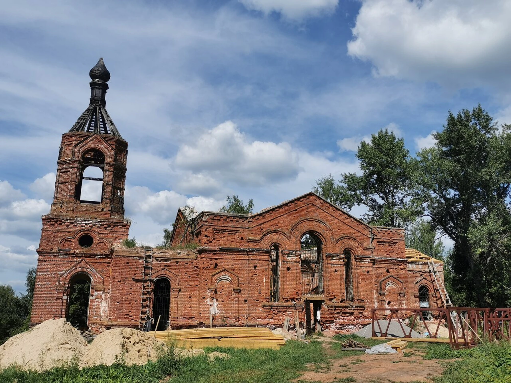 Церковь в честь Успения Пресвятой Богородицы (Православный храм)