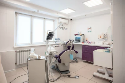 Стоматология Пломбир (Стоматологическая клиника )