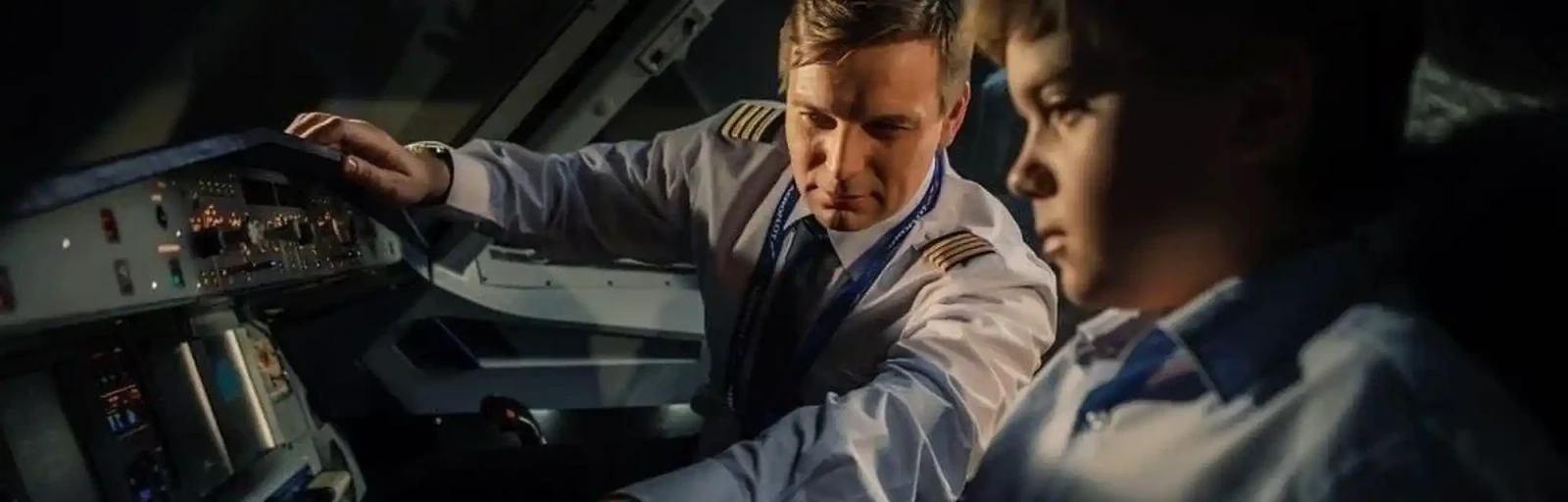 Больше никаких носков и дезодорантов: что подарить мужчине на 23 февраля?