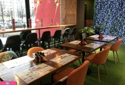 IQ Family Kitchen, "АйКью Фэмили Китчен", семейный ресторан с детской комнатой на Просвещения, СПб 